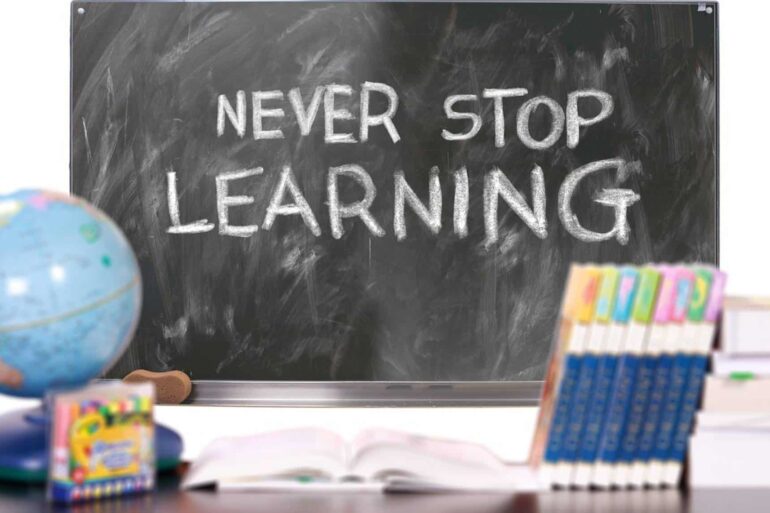 to learn 3968765 1280 - Υπάρχει όριο ηλικίας για να ξεκινήσει κανείς μια ξένη γλώσσα; - Legacy Legatou